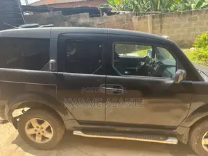 Honda Element Car