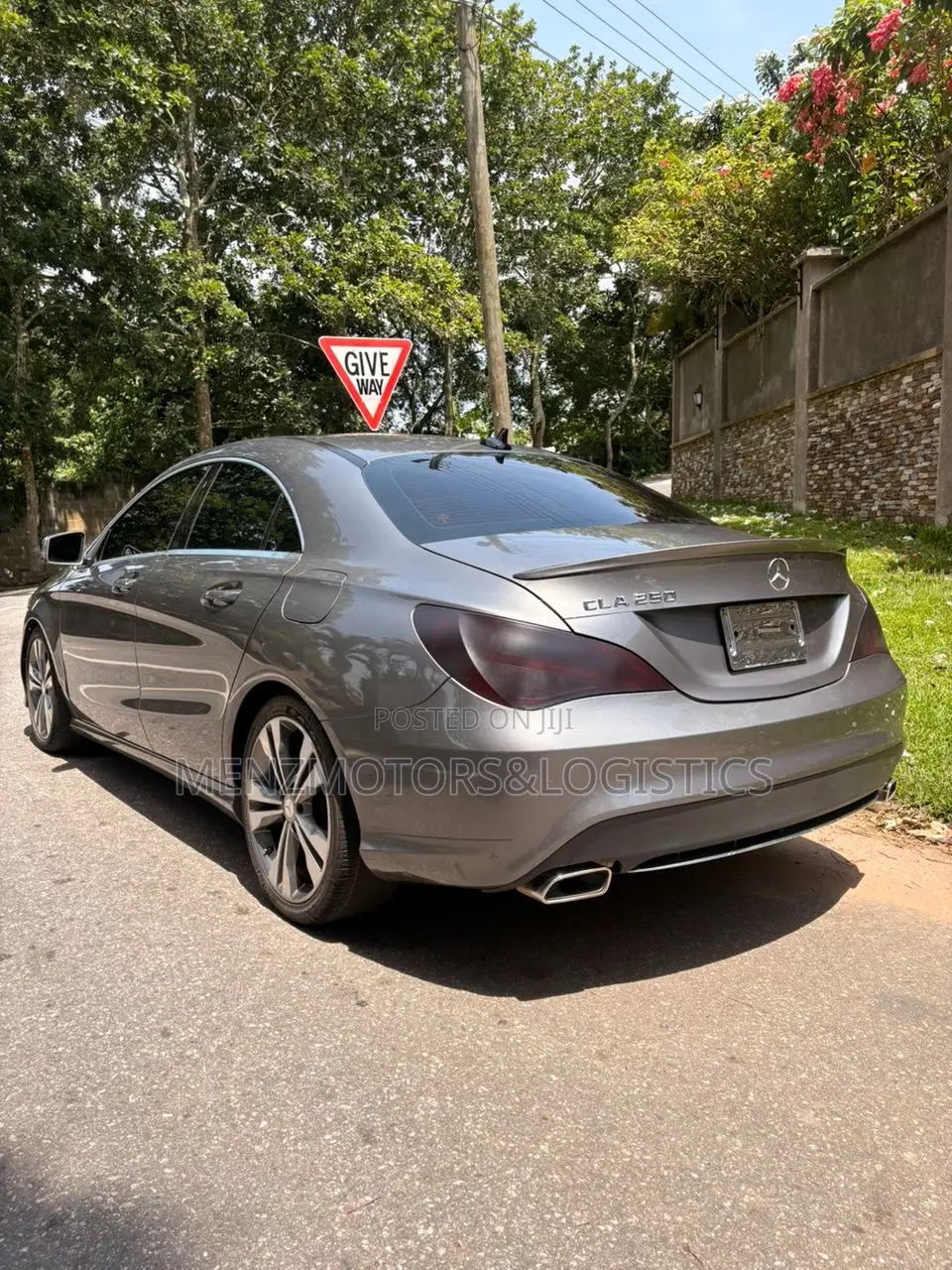Mercedes-Benz CLA-Class CLA 250 4MATIC Sedan 2016 Gray