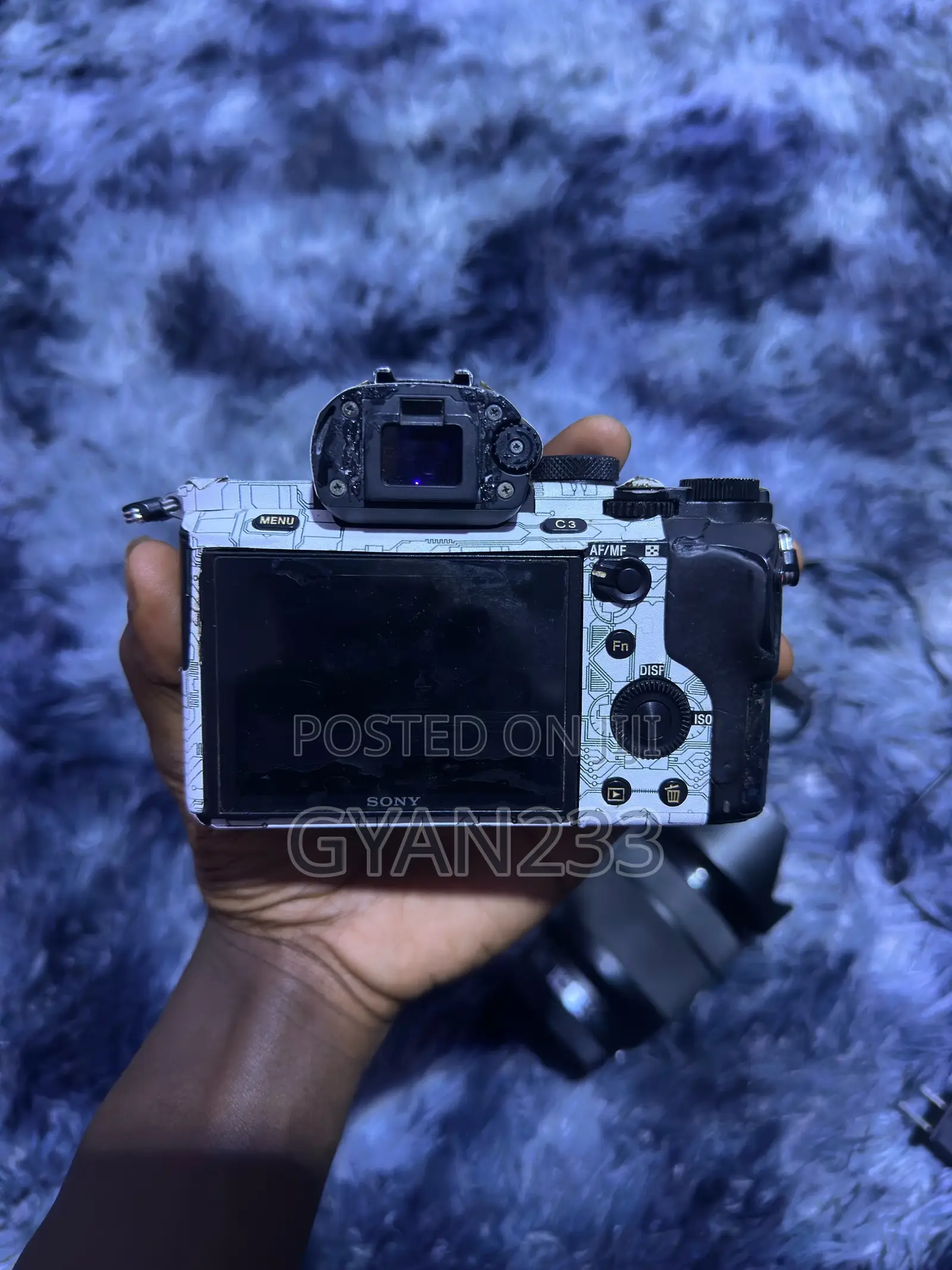 Fairly Used Sony A7ii With 28-70 F/3.8 Lens.