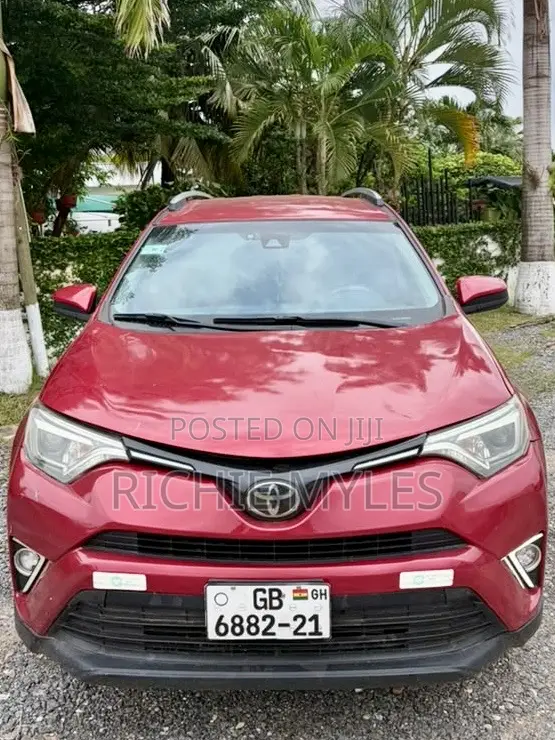 Toyota RAV4 Limited AWD (2.5L 4cyl 6A) 2017 Red