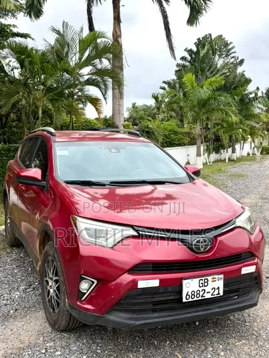 Toyota RAV4 Limited AWD (2.5L 4cyl 6A) 2017 Red