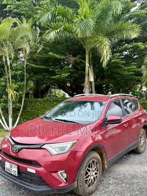 Toyota RAV4 Limited AWD (2.5L 4cyl 6A) 2017 Red