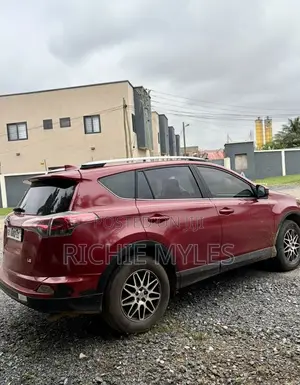 Toyota RAV4 Limited AWD (2.5L 4cyl 6A) 2017 Red