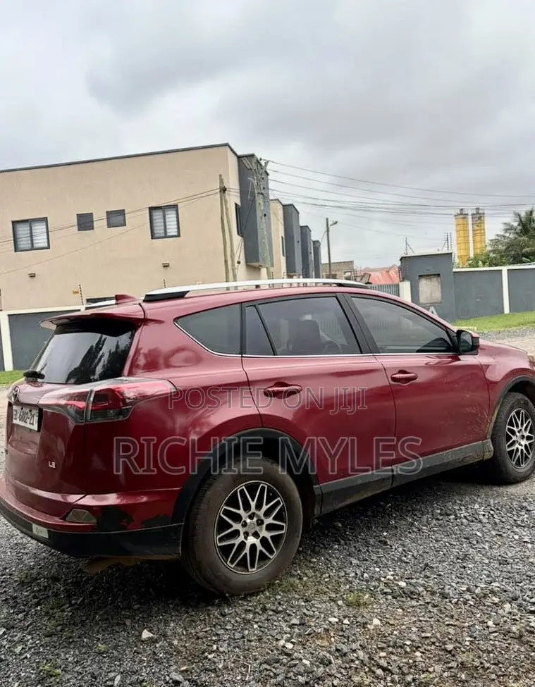 Toyota RAV4 Limited AWD (2.5L 4cyl 6A) 2017 Red