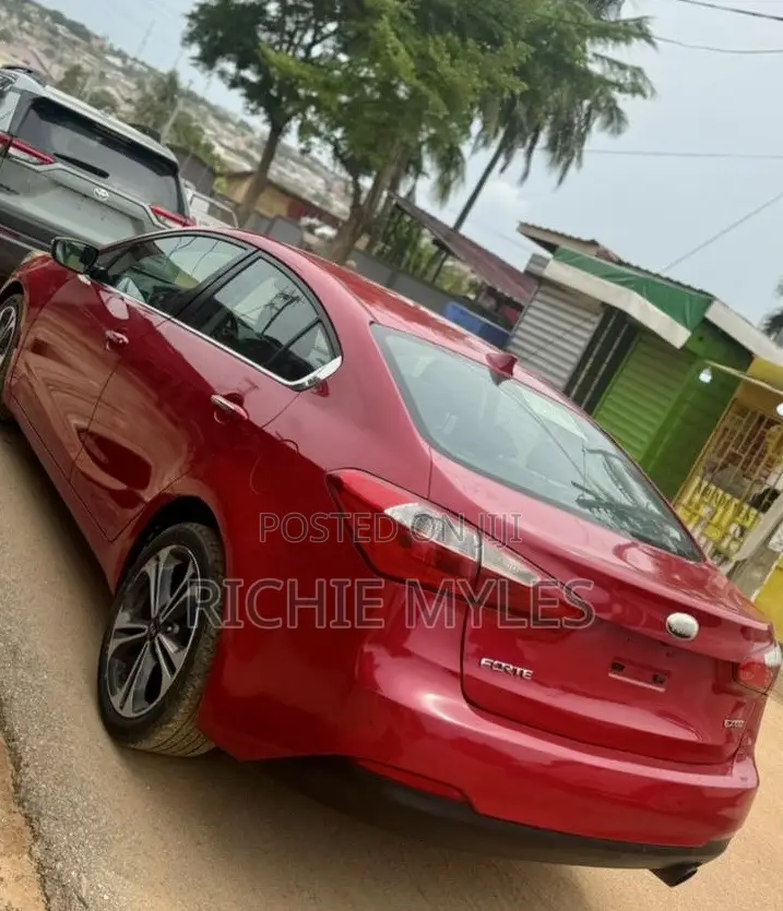 Kia Forte EX Sedan 2014 Red