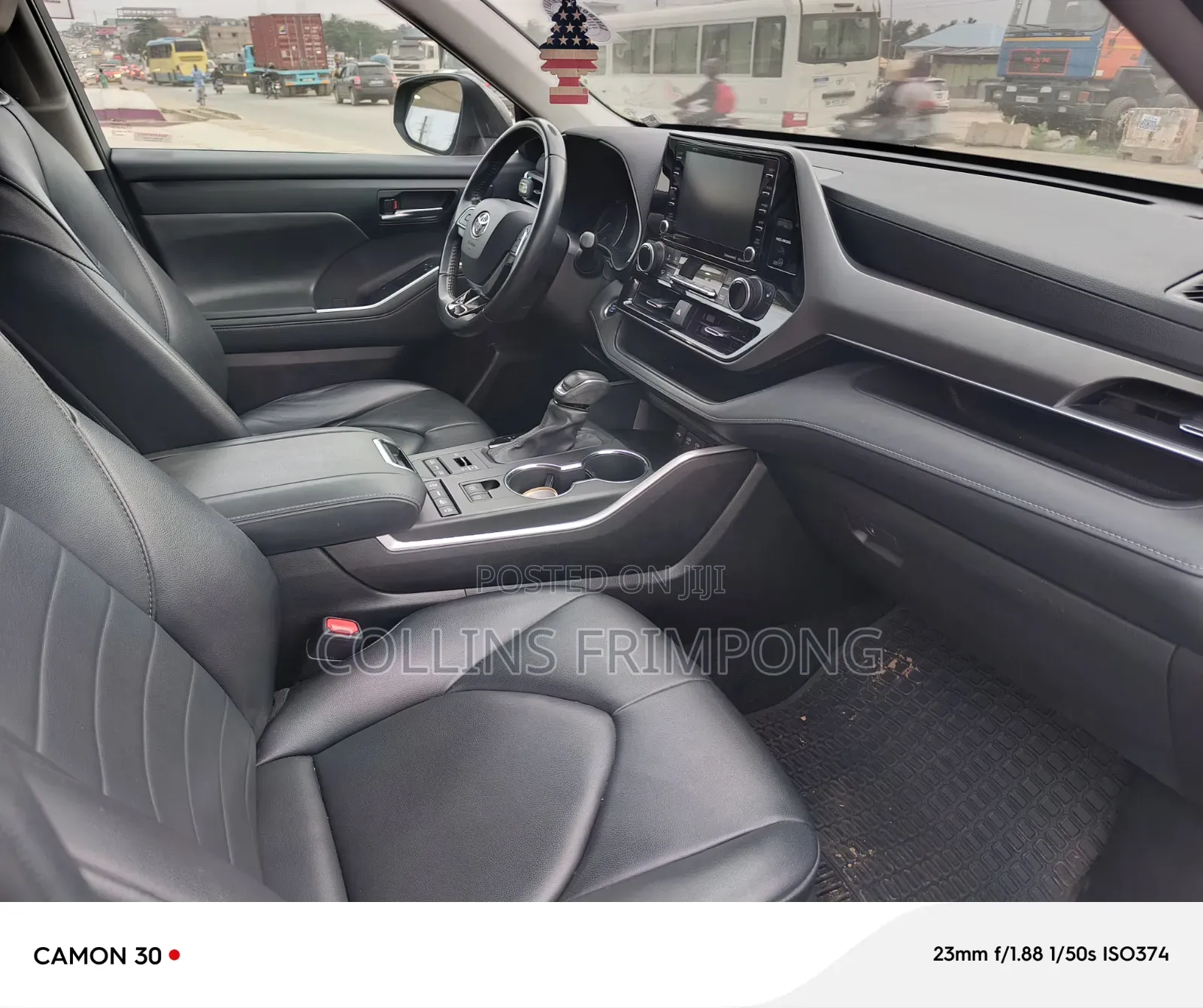Toyota Highlander XLE 2021 Gray