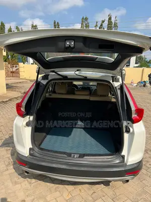 Honda CR-V 2019 White