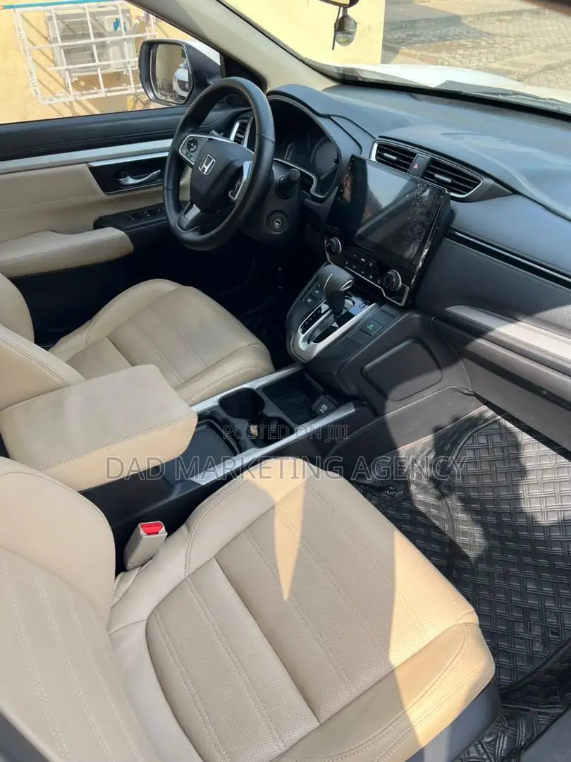 Honda CR-V 2019 White