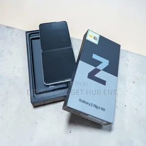 New Samsung Galaxy Z Flip 3 256 GB Gold