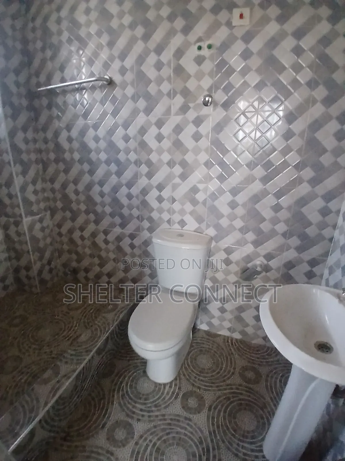 3bdrm Apartment in Teiman, Oyarifa for rent