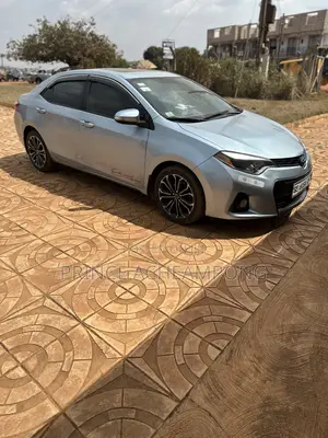 Toyota Corolla S 4dr Sedan (1.8L 4cyl CVT) 2016 Blue
