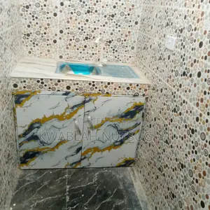 1bdrm Room & Parlour in Cold Store for rent