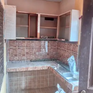 1bdrm Room & Parlour in Cold Store for rent