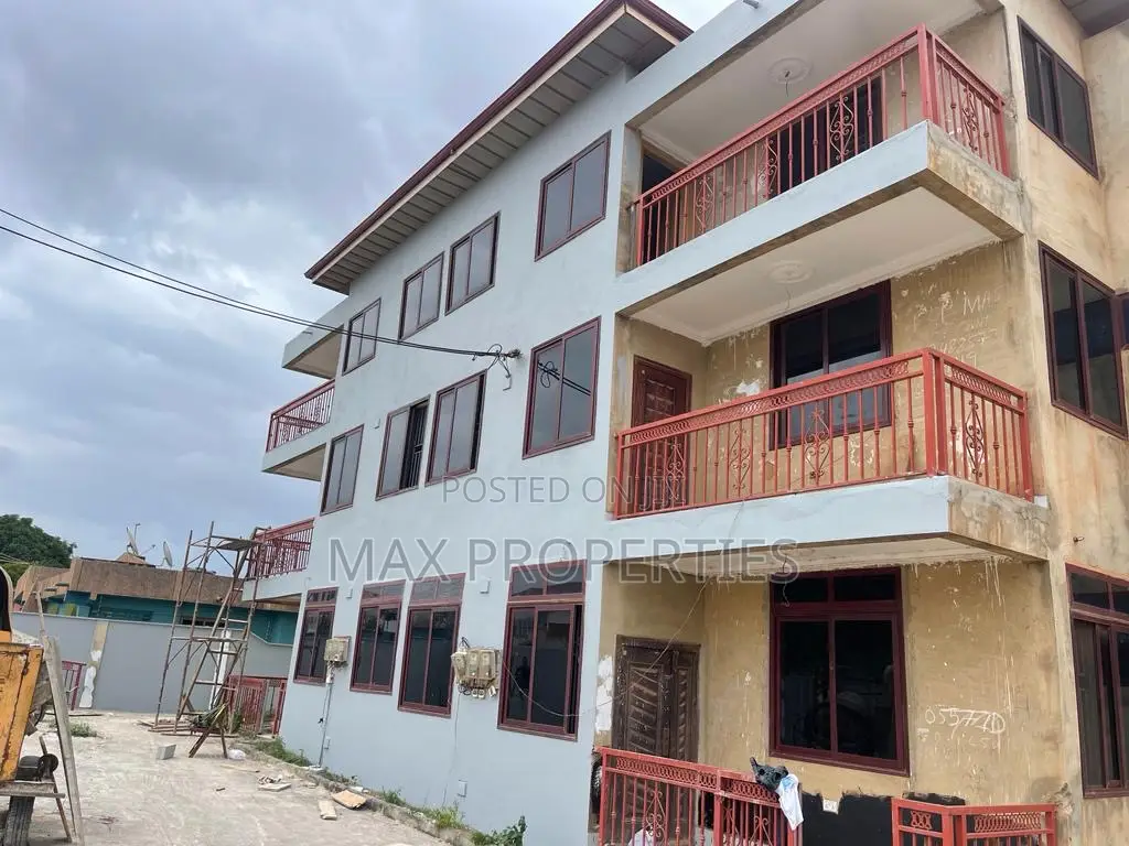 2bdrm Apartment in Ashomang Estate for rent