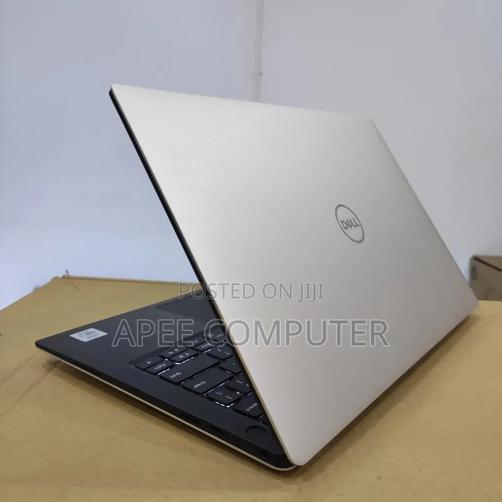 Laptop Dell XPS 13 7390 16GB Intel Core i7 SSD 512GB
