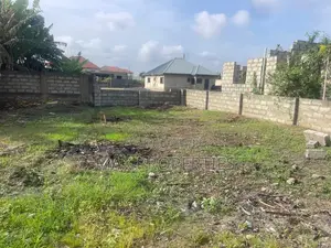 Half Plot of Land for Sale at Dome Pillar2 No Litigation