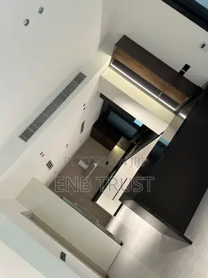 5bdrm Duplex in Ridge for sale