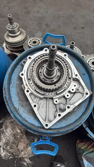 Toyota Corolla 2009 Gear Box Cover