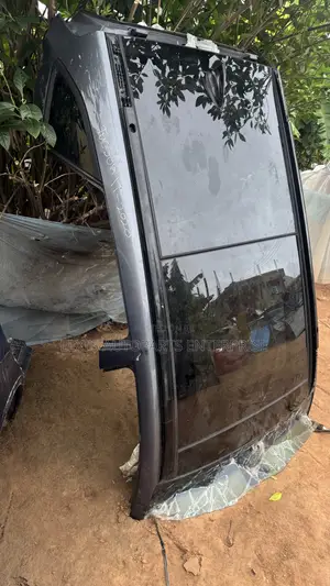 Hyundai Tucson 2017,2018,2019,2020 Panoramic Roof/Topcut Available