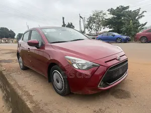 Toyota Yaris 2020 Burgundy