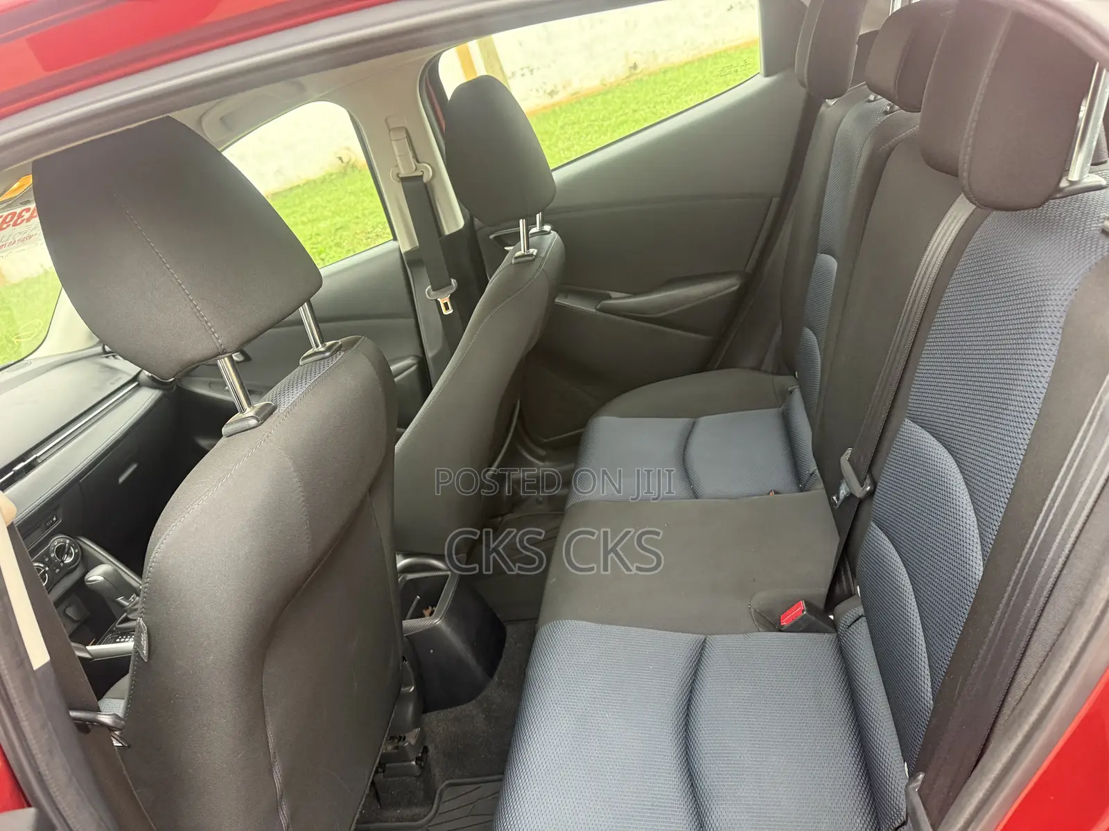 Toyota Yaris 2020 Burgundy