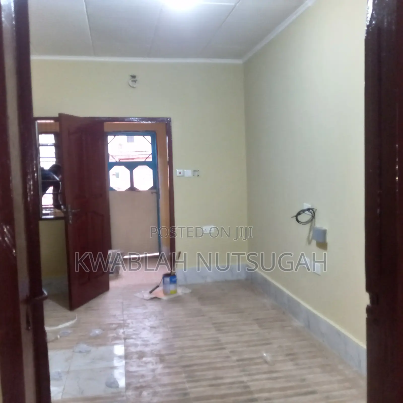 1bdrm Room & Parlour in Cold Store for rent