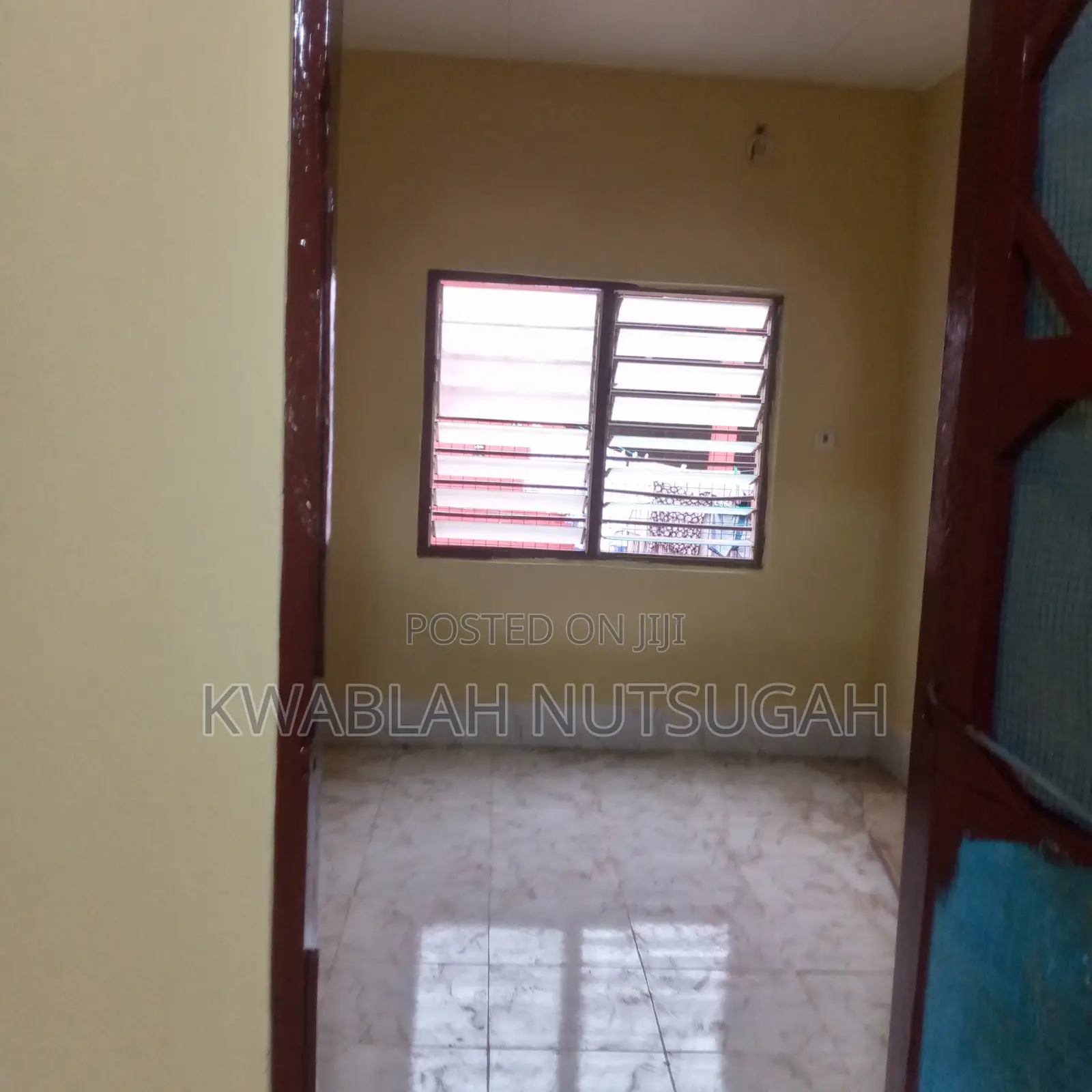 1bdrm Room & Parlour in Cold Store for rent