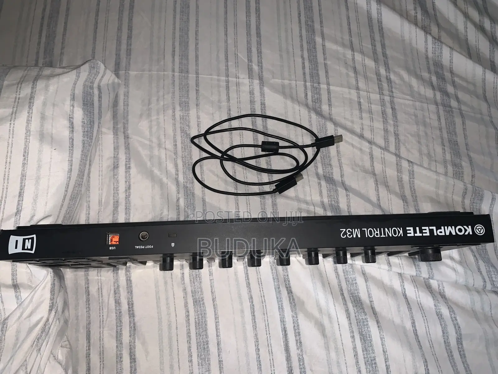 Original Native Instrument Komplete Kontrol M32