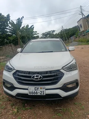 Hyundai Santa Fe 2016 White