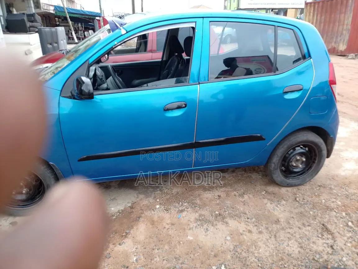 Hyundai I10 2012 Blue