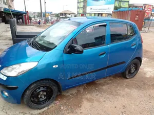 Hyundai I10 2012 Blue