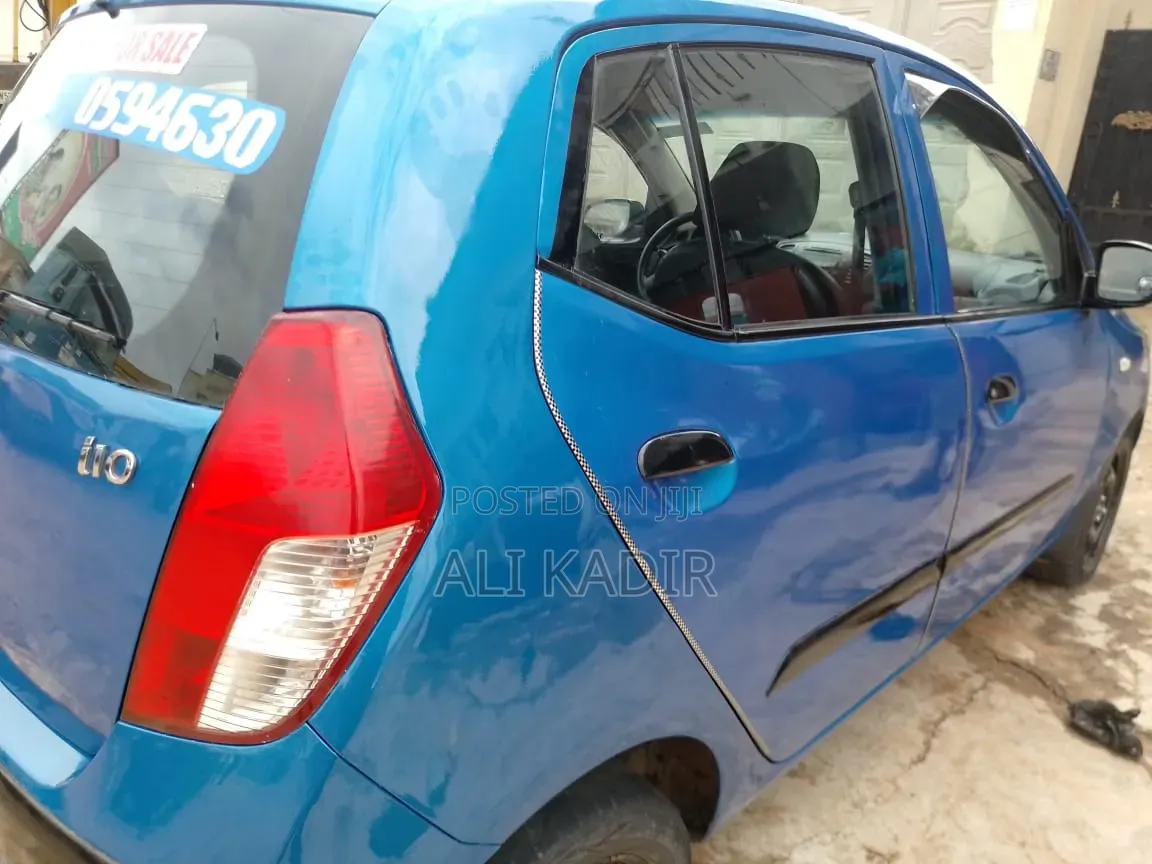 Hyundai I10 2012 Blue