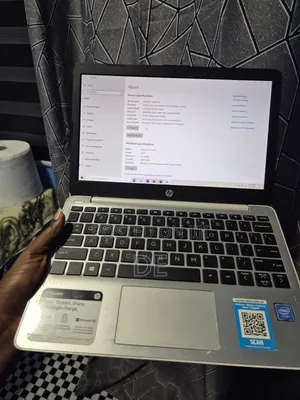 Laptop HP Stream Laptop 4GB Intel Celeron SSD 32GB