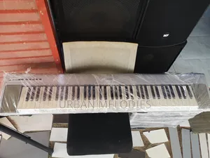 Yamaha Portable Grand Np-30