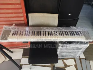 Yamaha Portable Grand Np-30