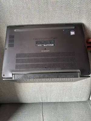 Laptop Dell Latitude 7300 8GB Intel Core i5 SSD 256GB