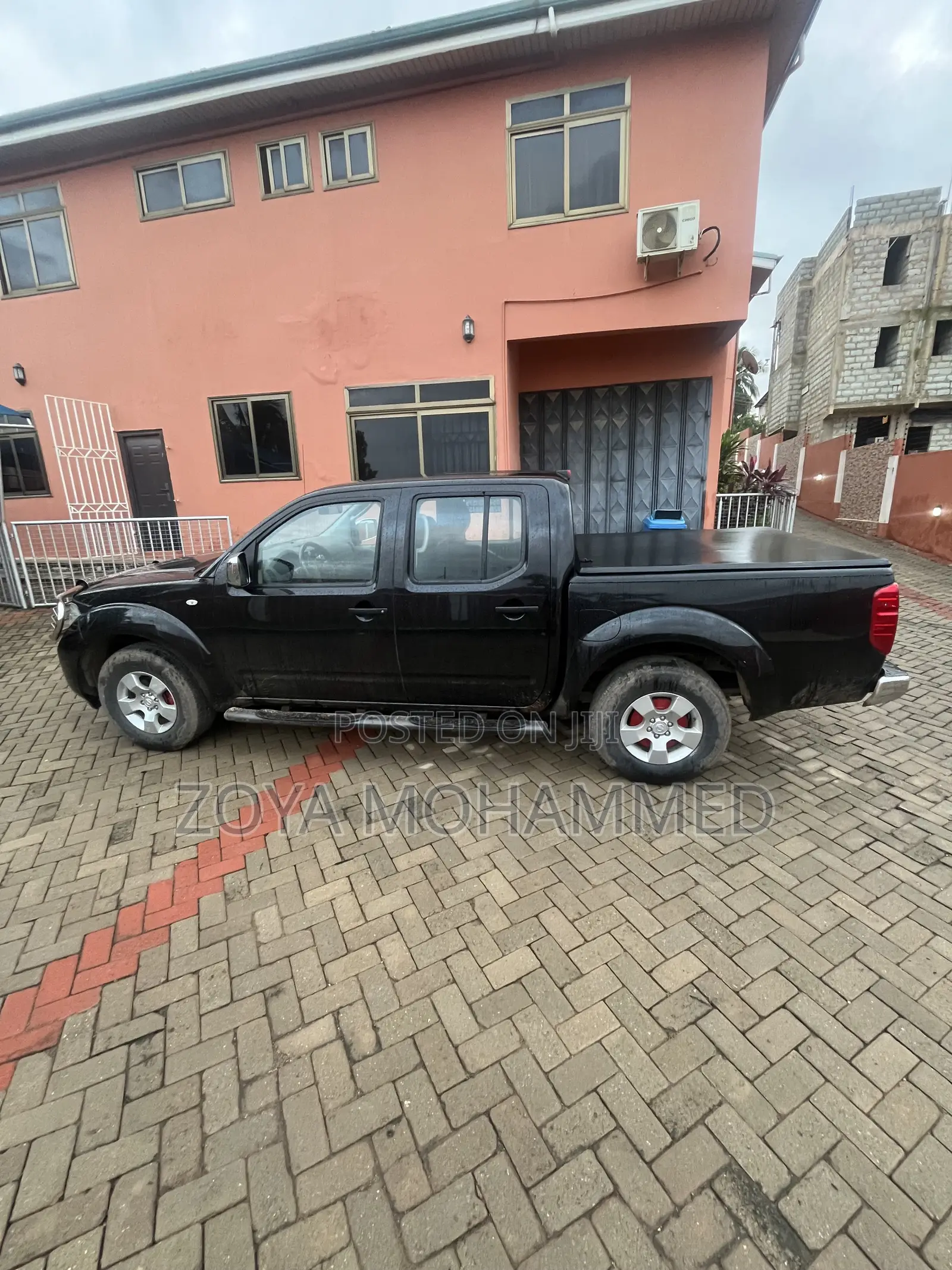 Nissan Navara 2.5 dCi Automatic 2011 Black