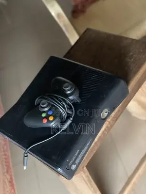 Xbox 360 Slim