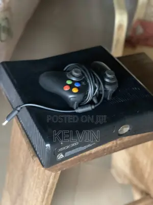 Xbox 360 Slim