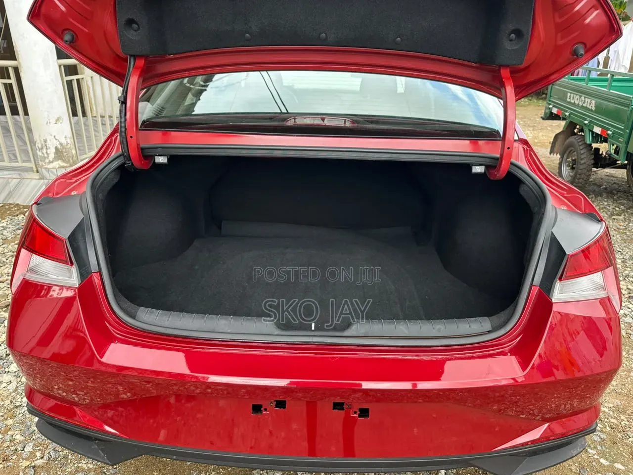 Hyundai Elantra 2021 Red