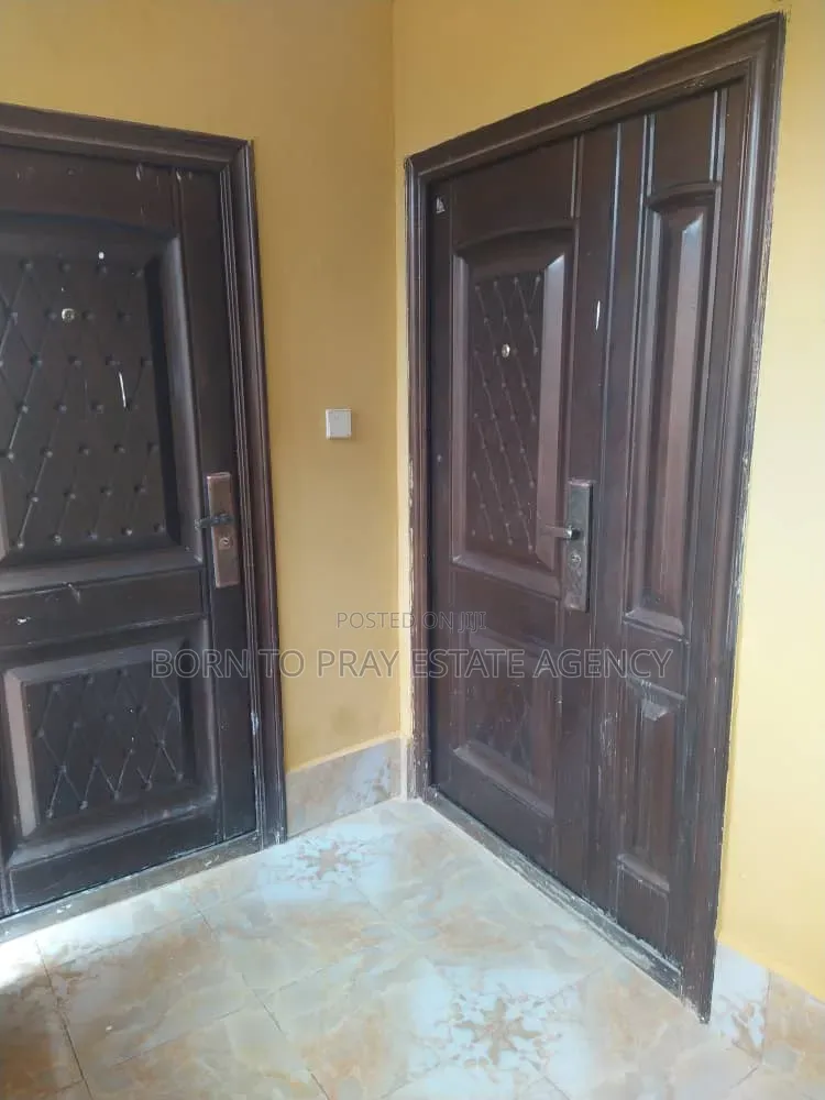 2bdrm Apartment in Born To Pray Estate, Kumasi Metropolitan for rent