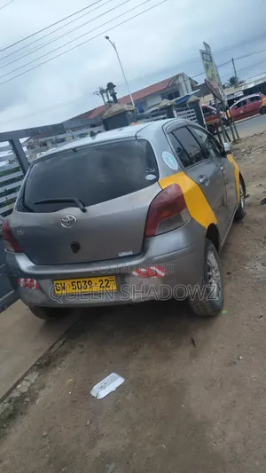 Toyota Vitz 2010