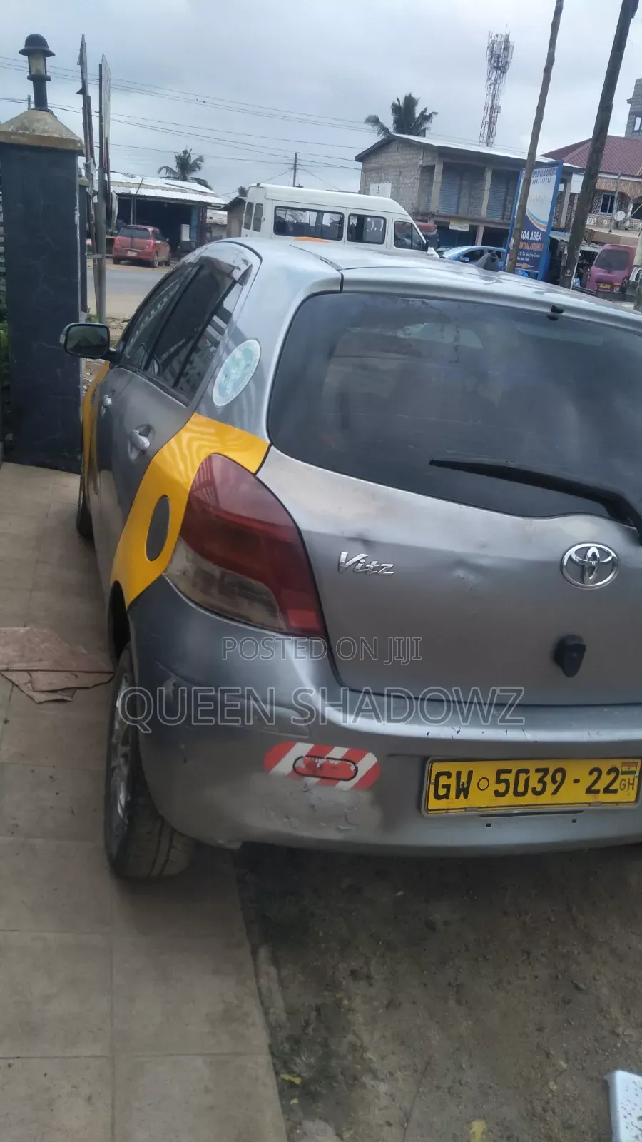 Toyota Vitz 2010