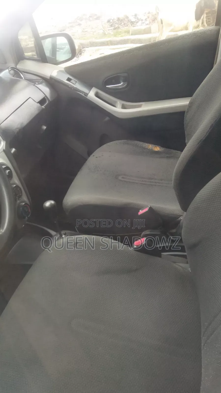 Toyota Vitz 2010