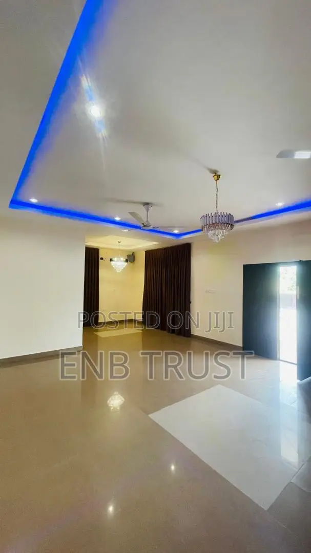 3bdrm House in Achimota, Mile 7 for rent