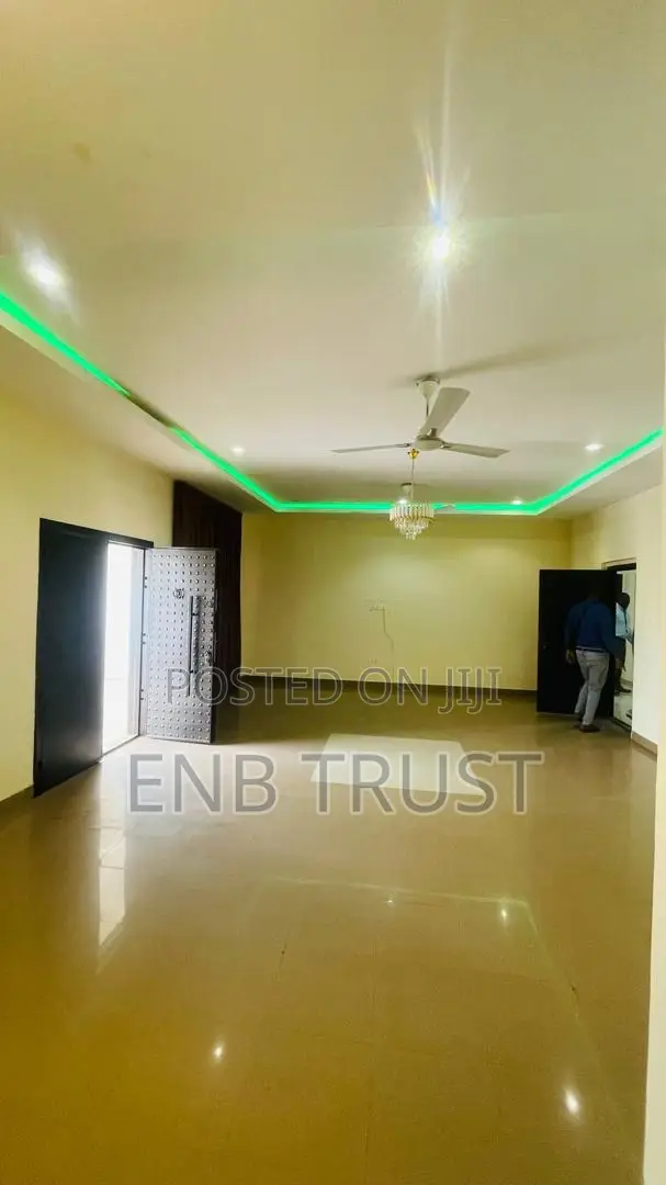3bdrm House in Achimota, Mile 7 for rent
