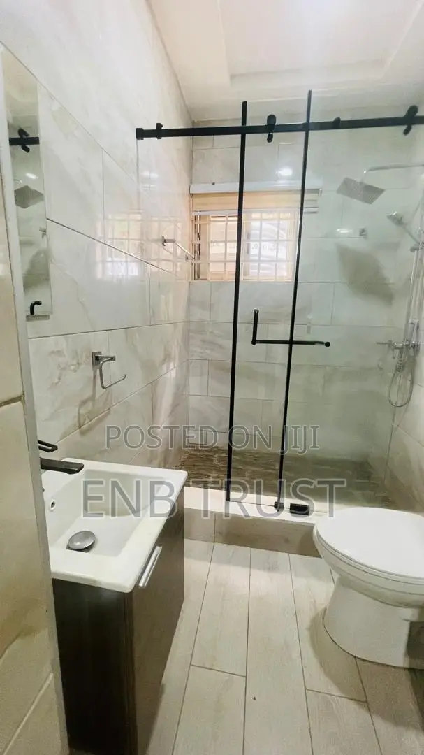 3bdrm House in Achimota, Mile 7 for rent