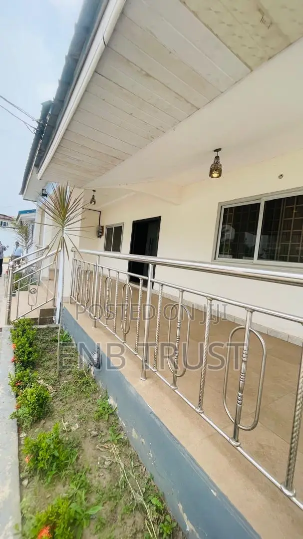 3bdrm House in Achimota, Mile 7 for rent