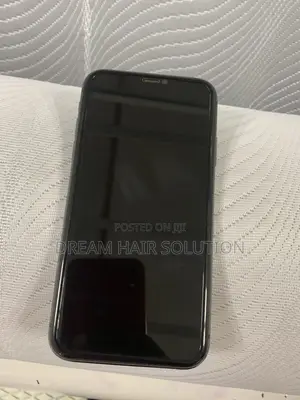 Apple iPhone 11 64 GB Black