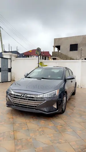 Hyundai Elantra 2019 Beige